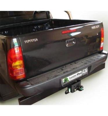 Фаркоп для Toyota Hilux (4WD) (N2) с задним силовым бампером 2008- 1.5тонны Лидер Плюс