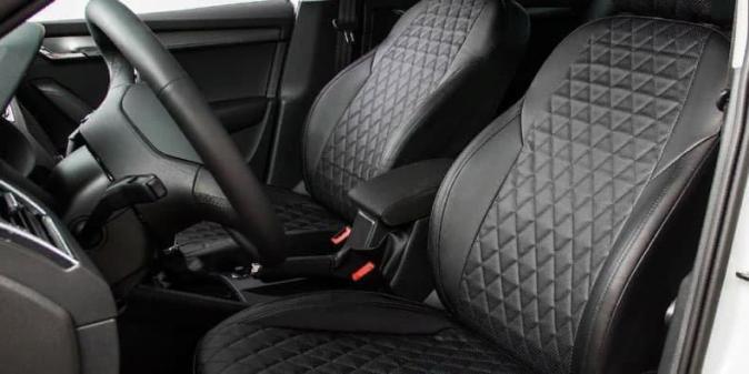 Чехлы на сидения Volkswagen Tiguan (2017-2024) черная экокожа Ромб Seintex