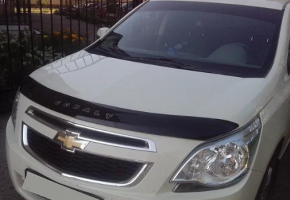Дефлектор капота (мухобойка) Chevrolet Cobalt с 2011 г.в. (Шевролет Кобальт) Вип Тюнинг